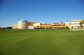  Montado Hotel & Golf Resort  Сетубал